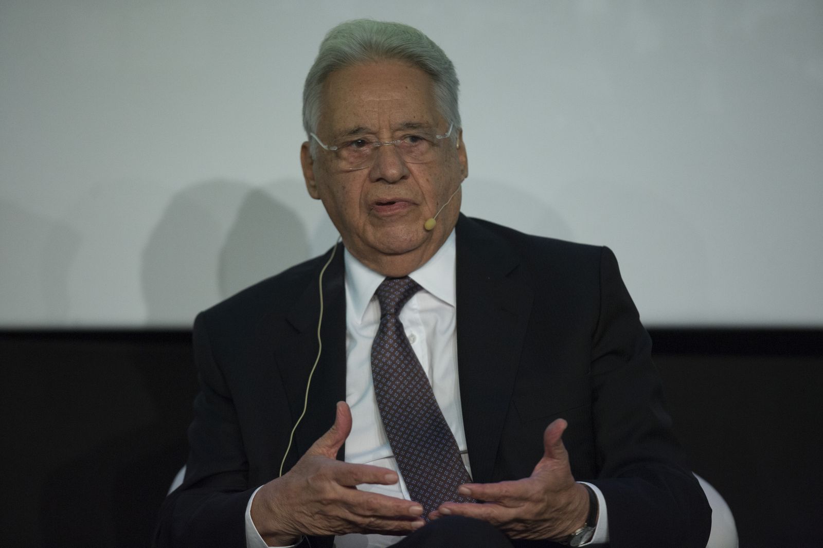 El expresidente Cardoso recibe el alta tras ser operado de una fractura en el fémur