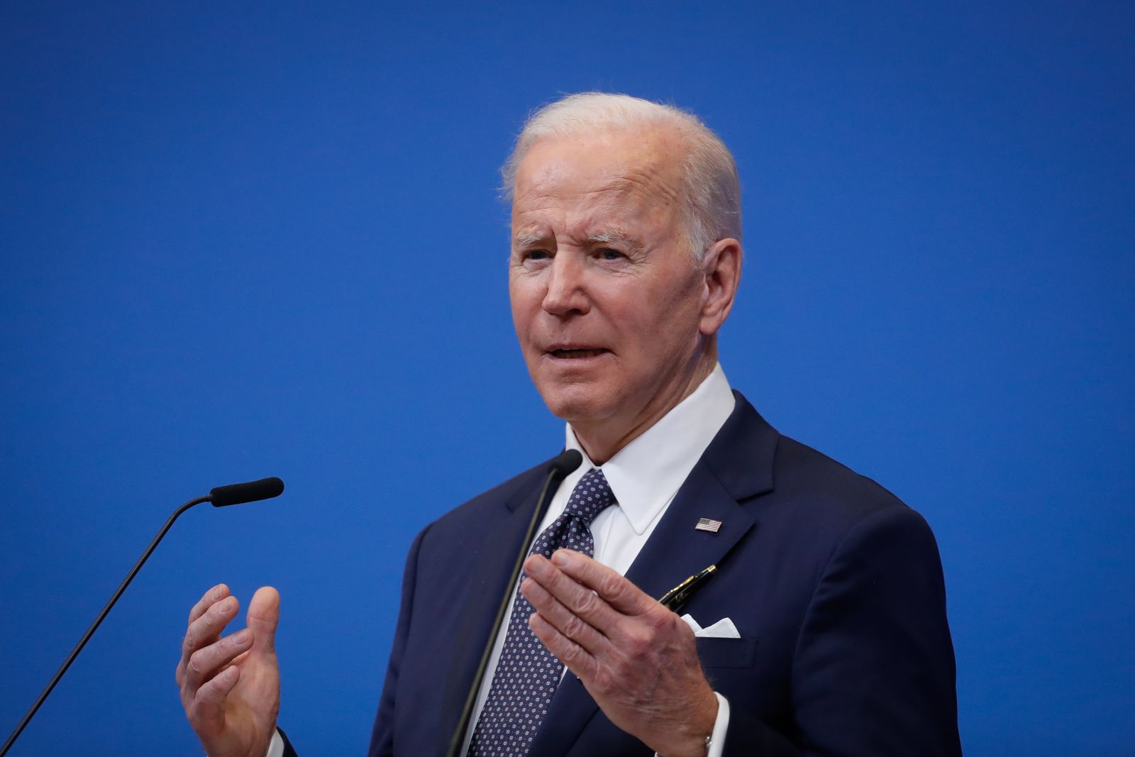 Biden pide expulsar a Rusia del G20 y promete responder si usa armas químicas