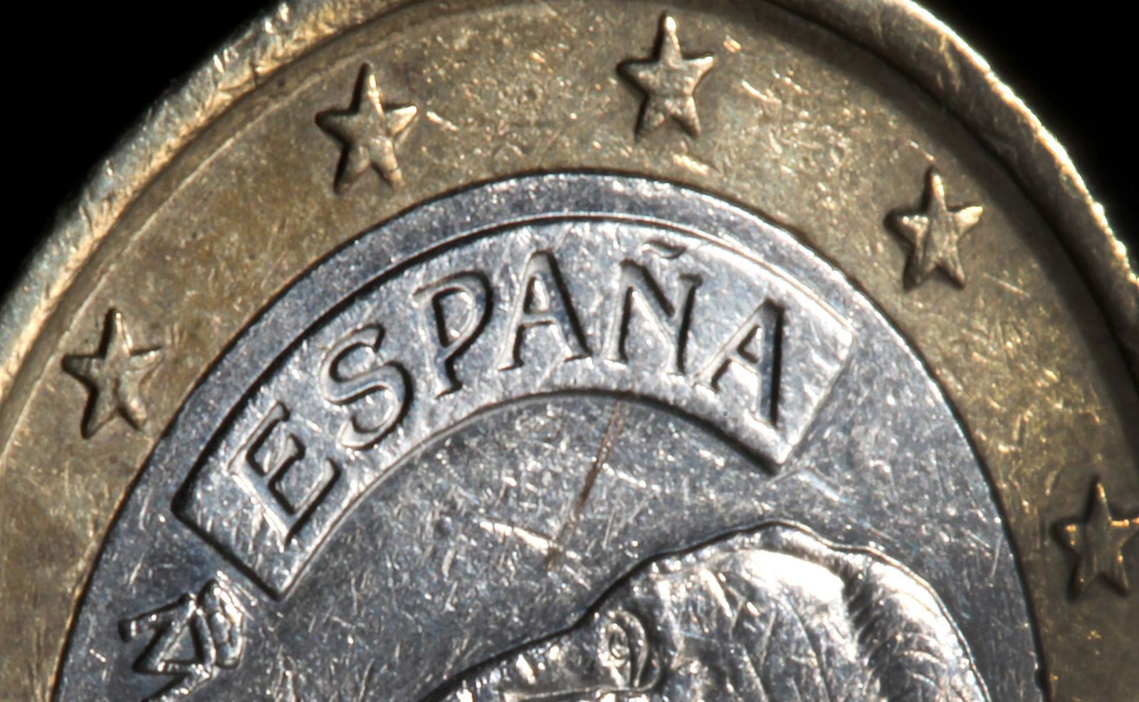El saldo deudor en inversión exterior de España baja al 70 % del PIB en 2021