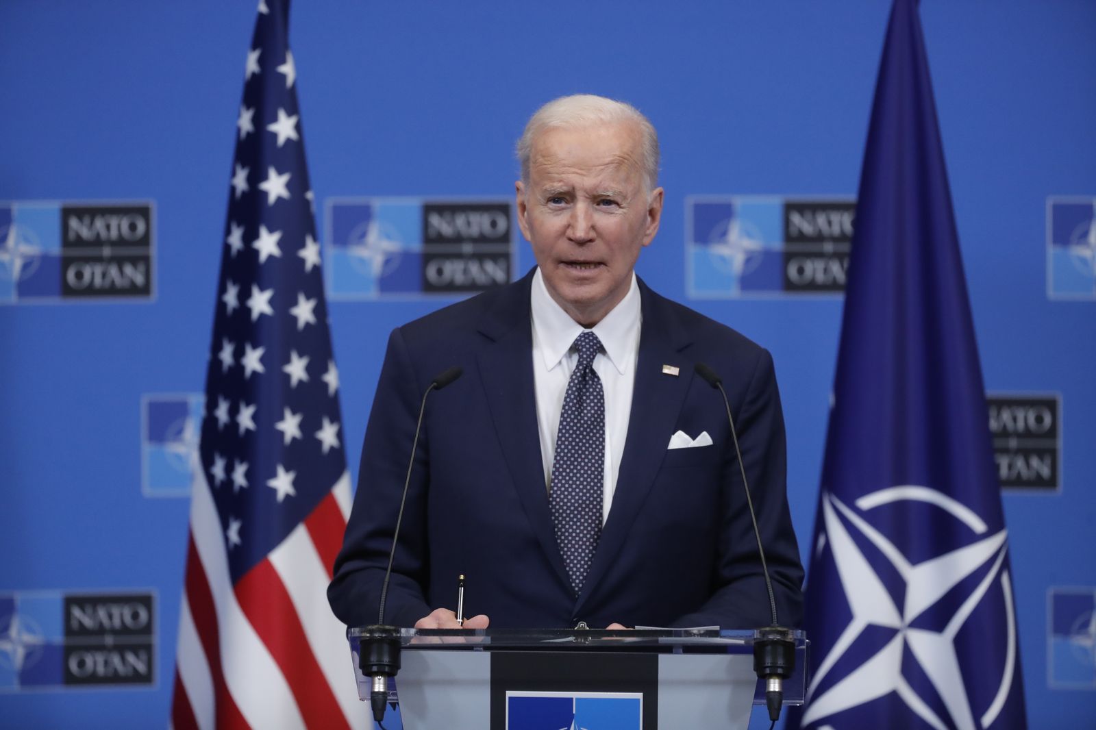 Biden advierte de que EEUU responderá si Rusia usa armas químicas en Ucrania